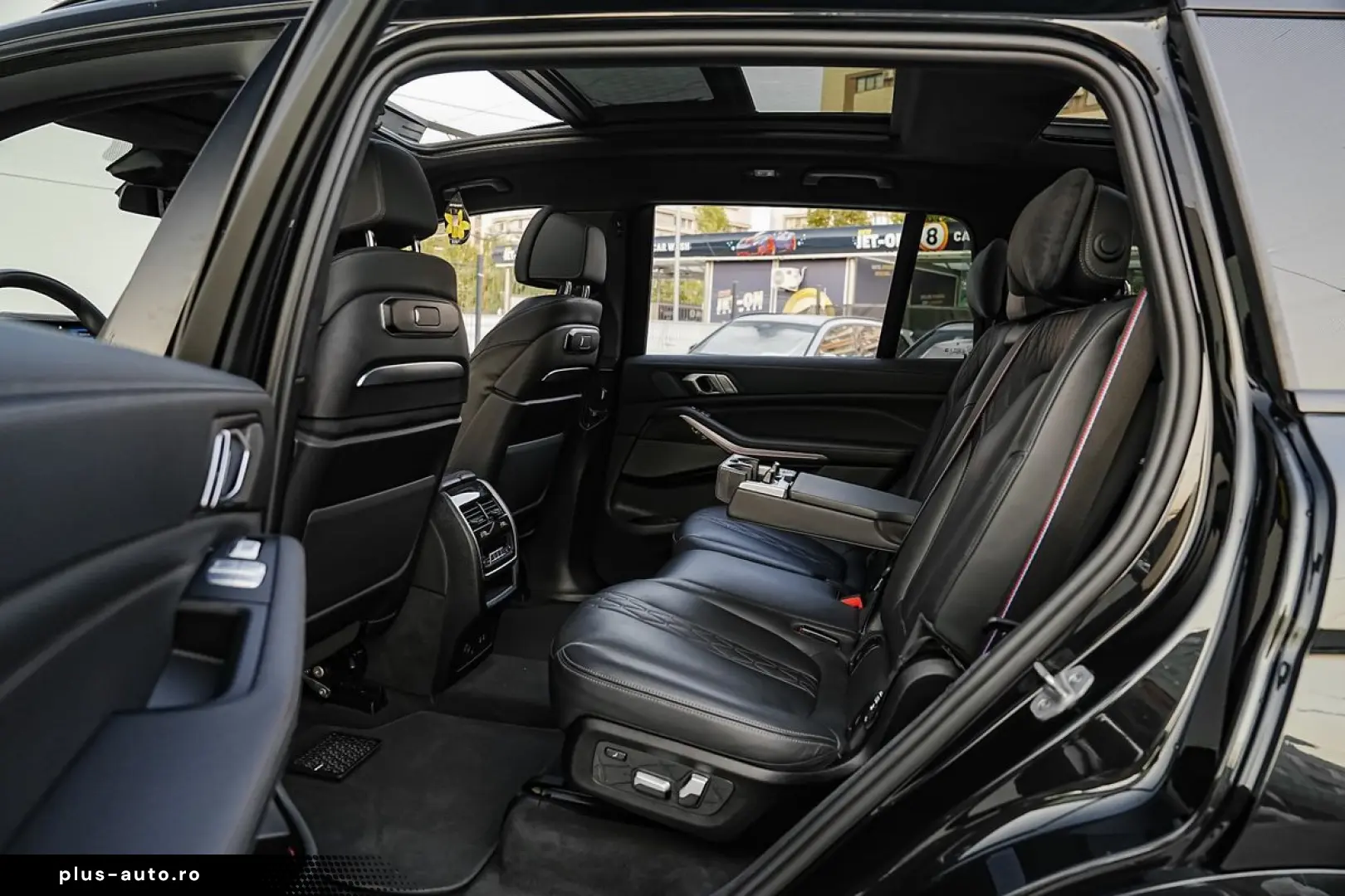 Bmw X-7
