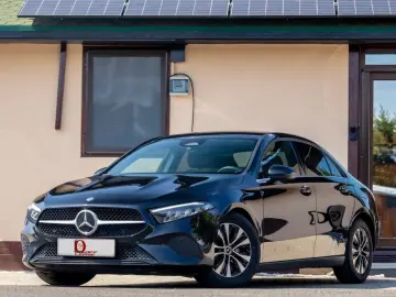 Mercedes-Benz A-180