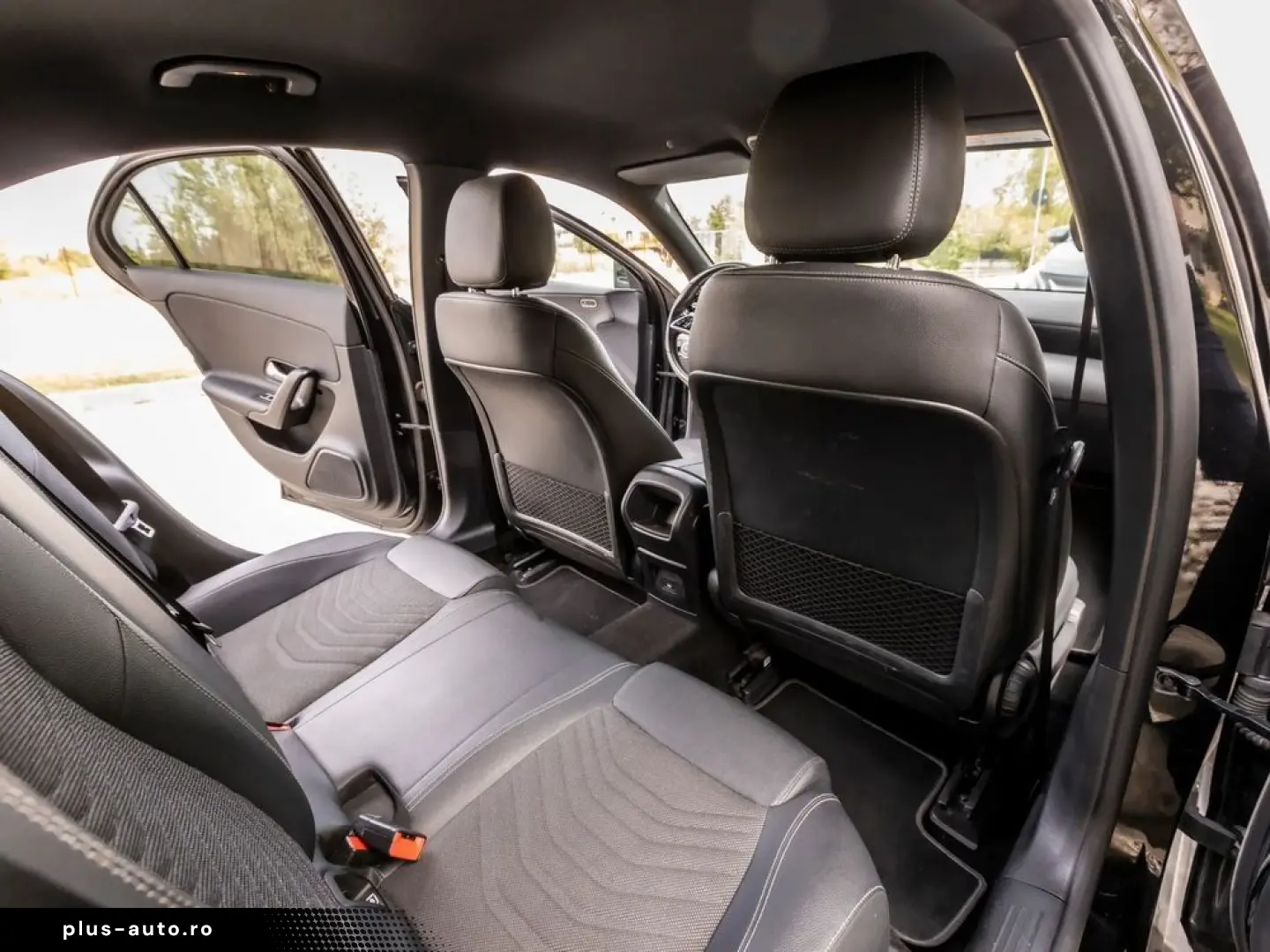 Mercedes-Benz A-180