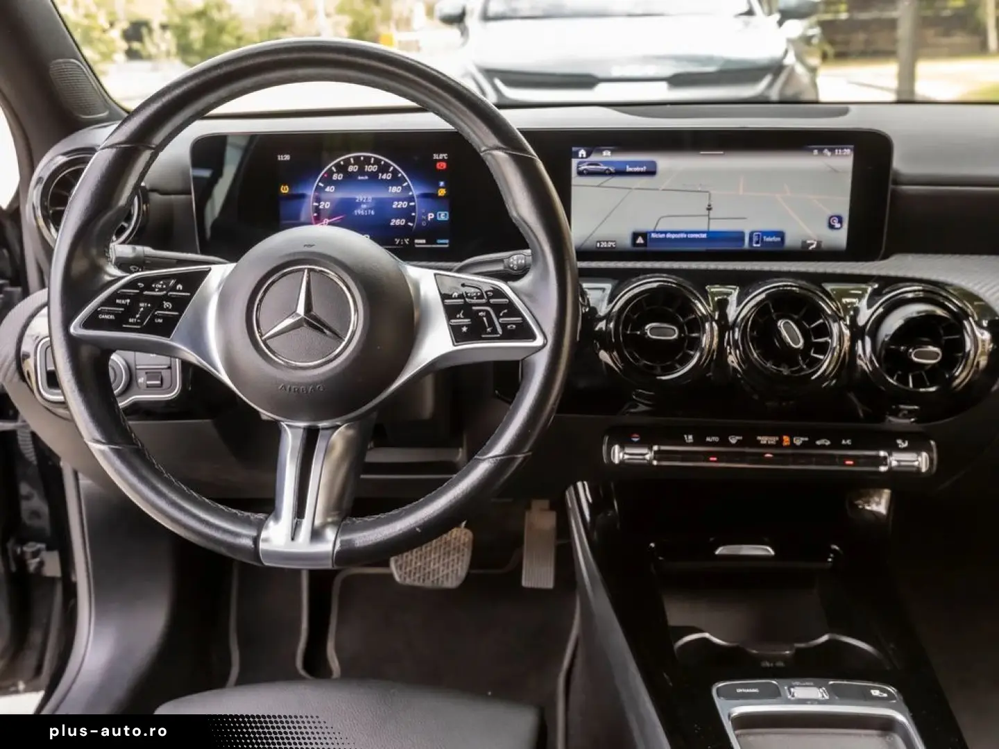Mercedes-Benz A-180