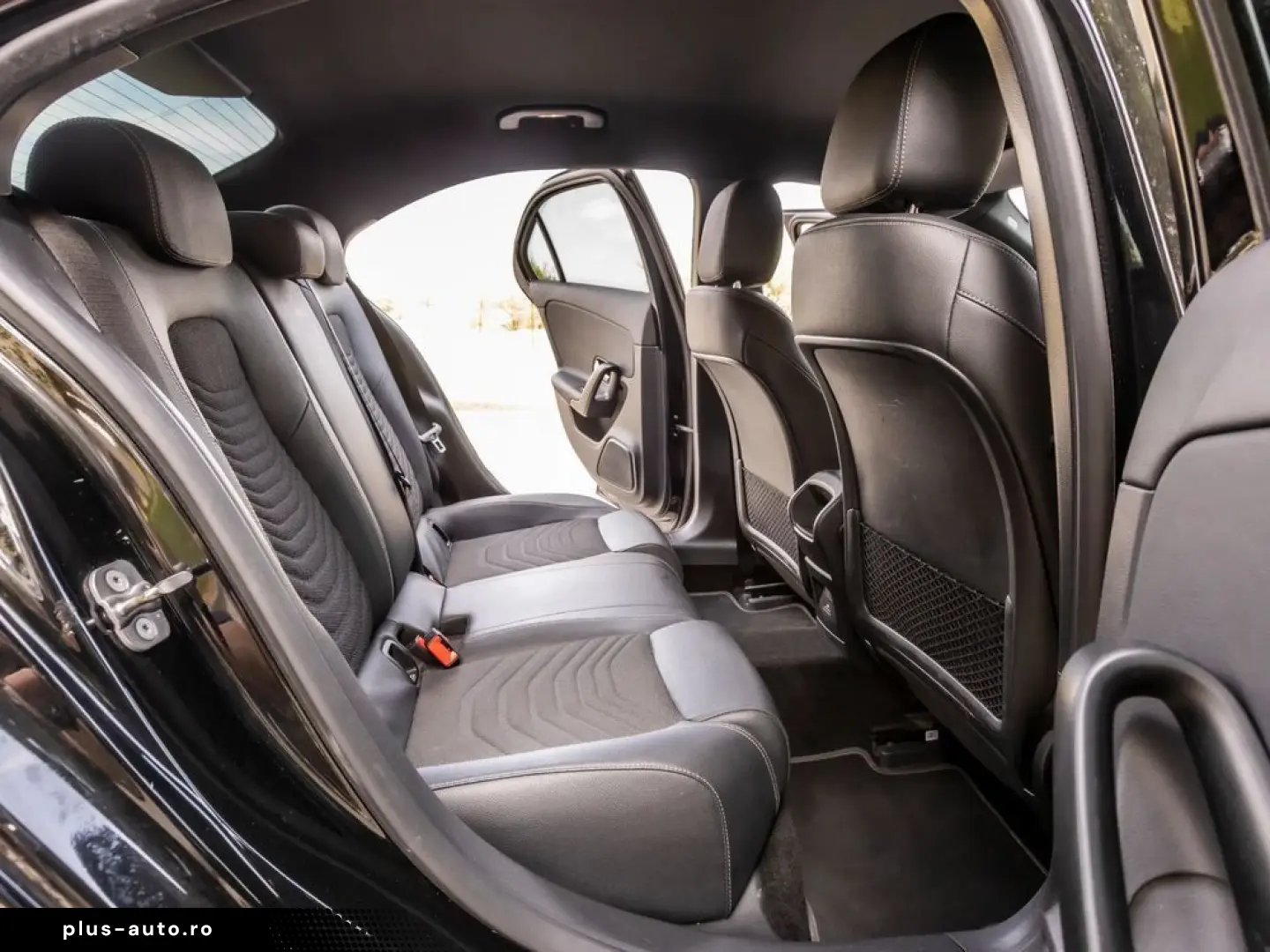 Mercedes-Benz A-180