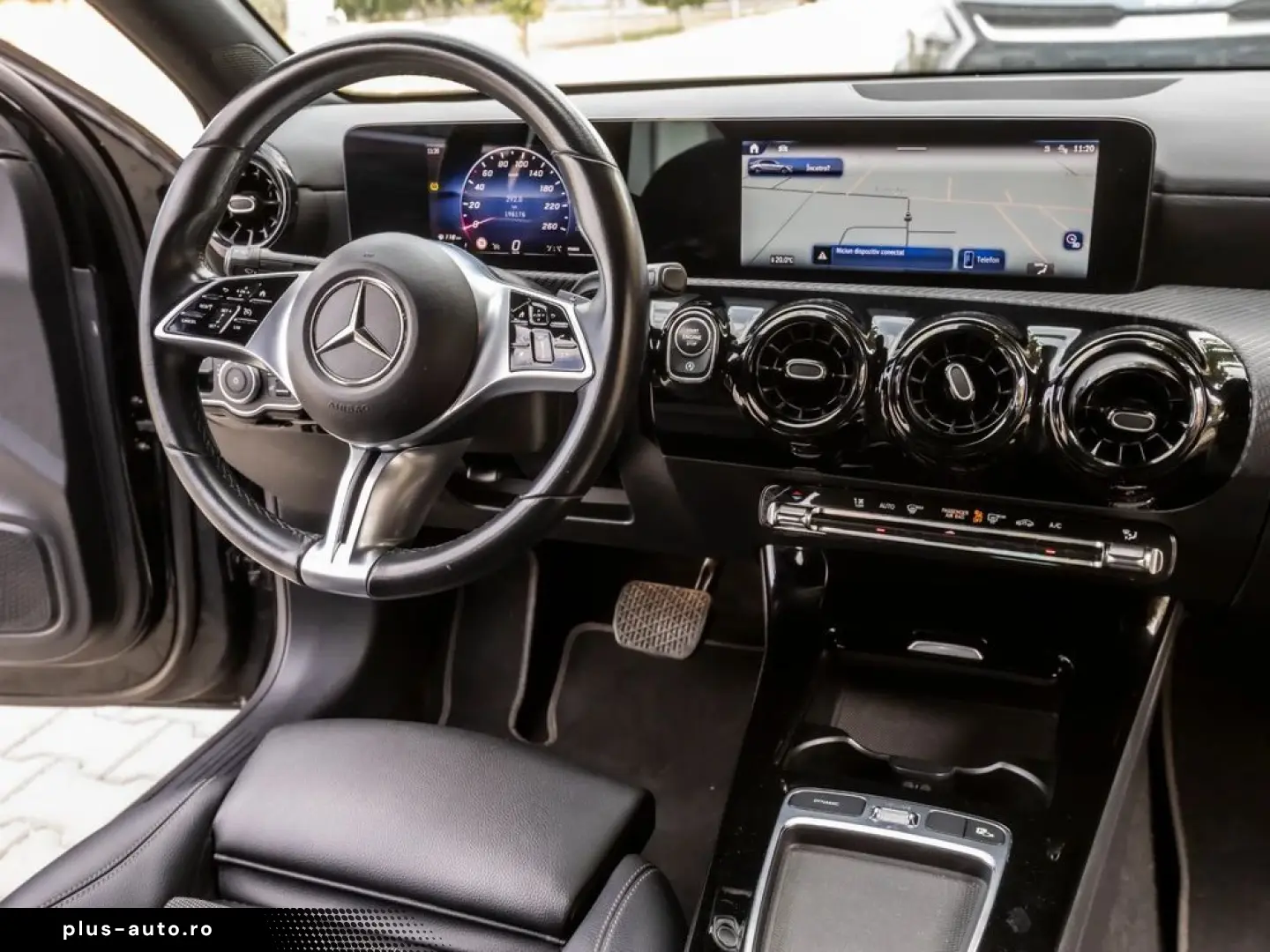 Mercedes-Benz A-180