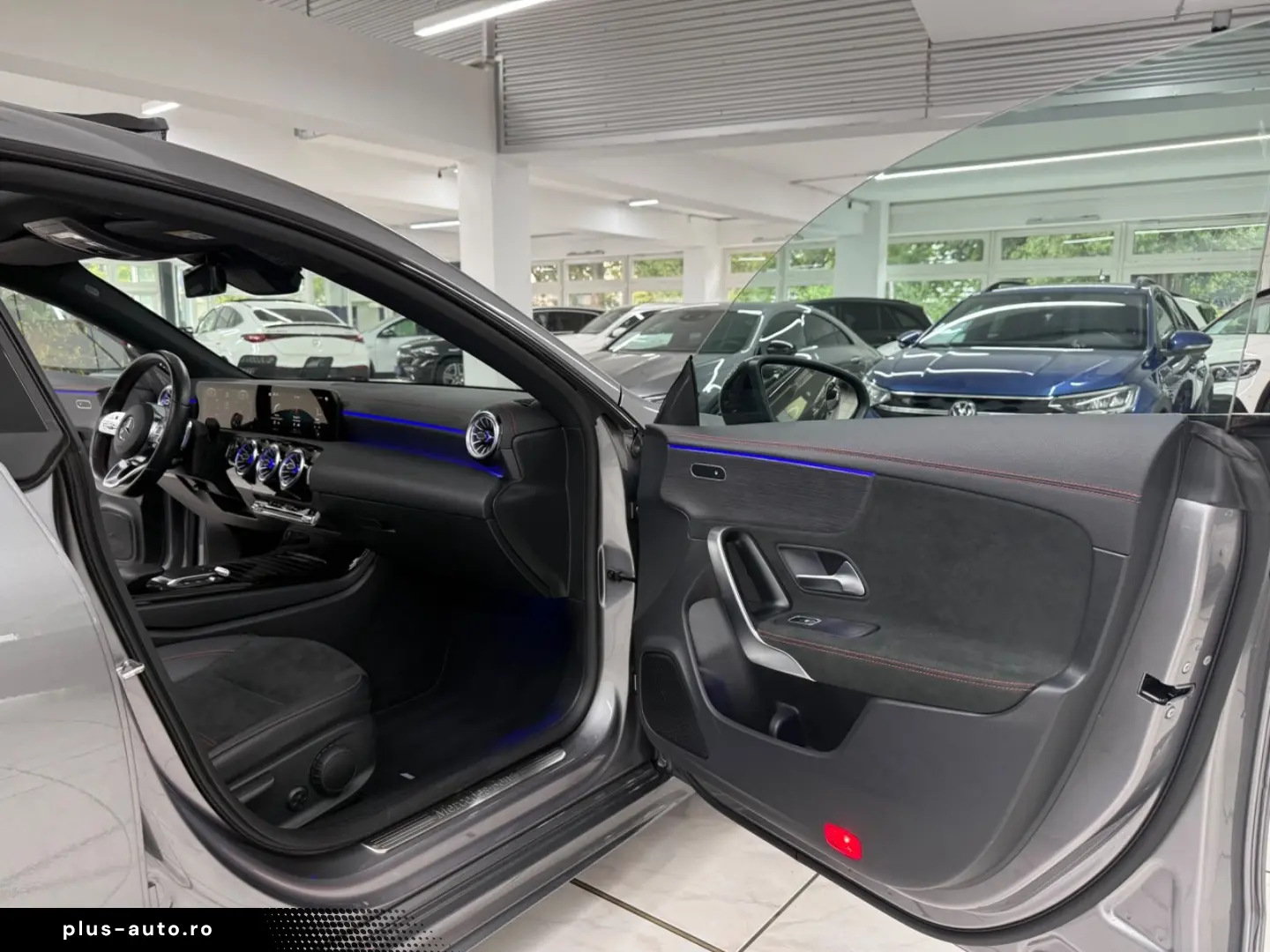 MERCEDES-BENZ CLA 200 AMG Line