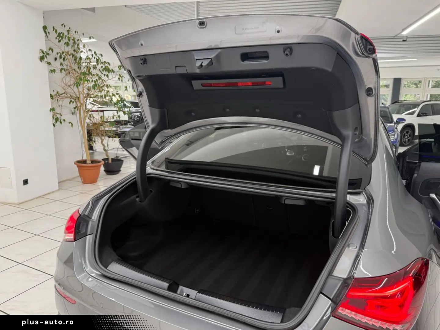MERCEDES-BENZ CLA 200 AMG Line