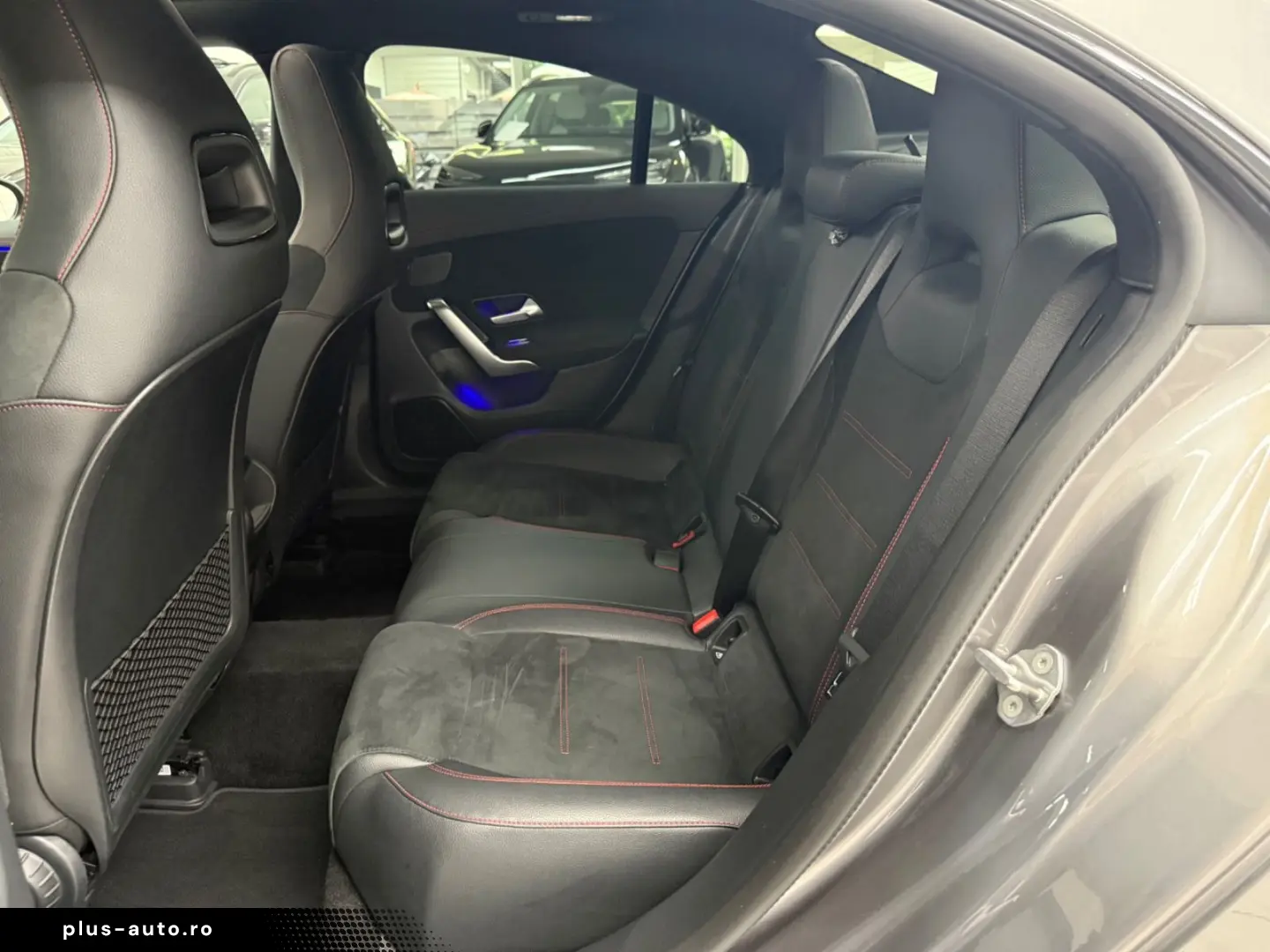 MERCEDES-BENZ CLA 200 AMG Line