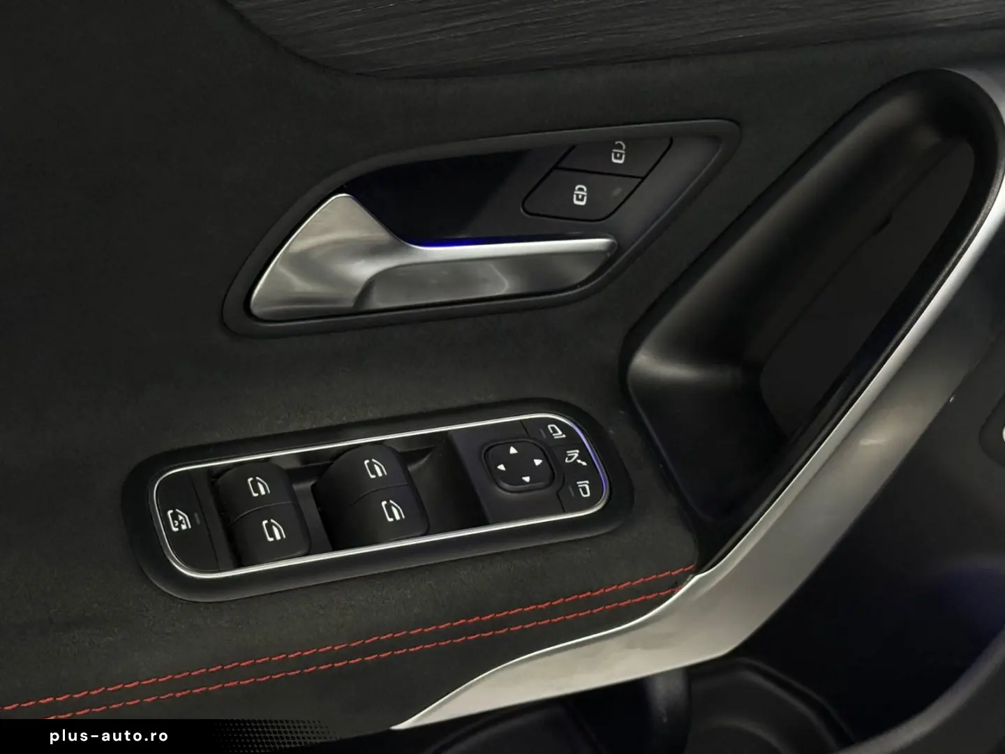MERCEDES-BENZ CLA 200 AMG Line