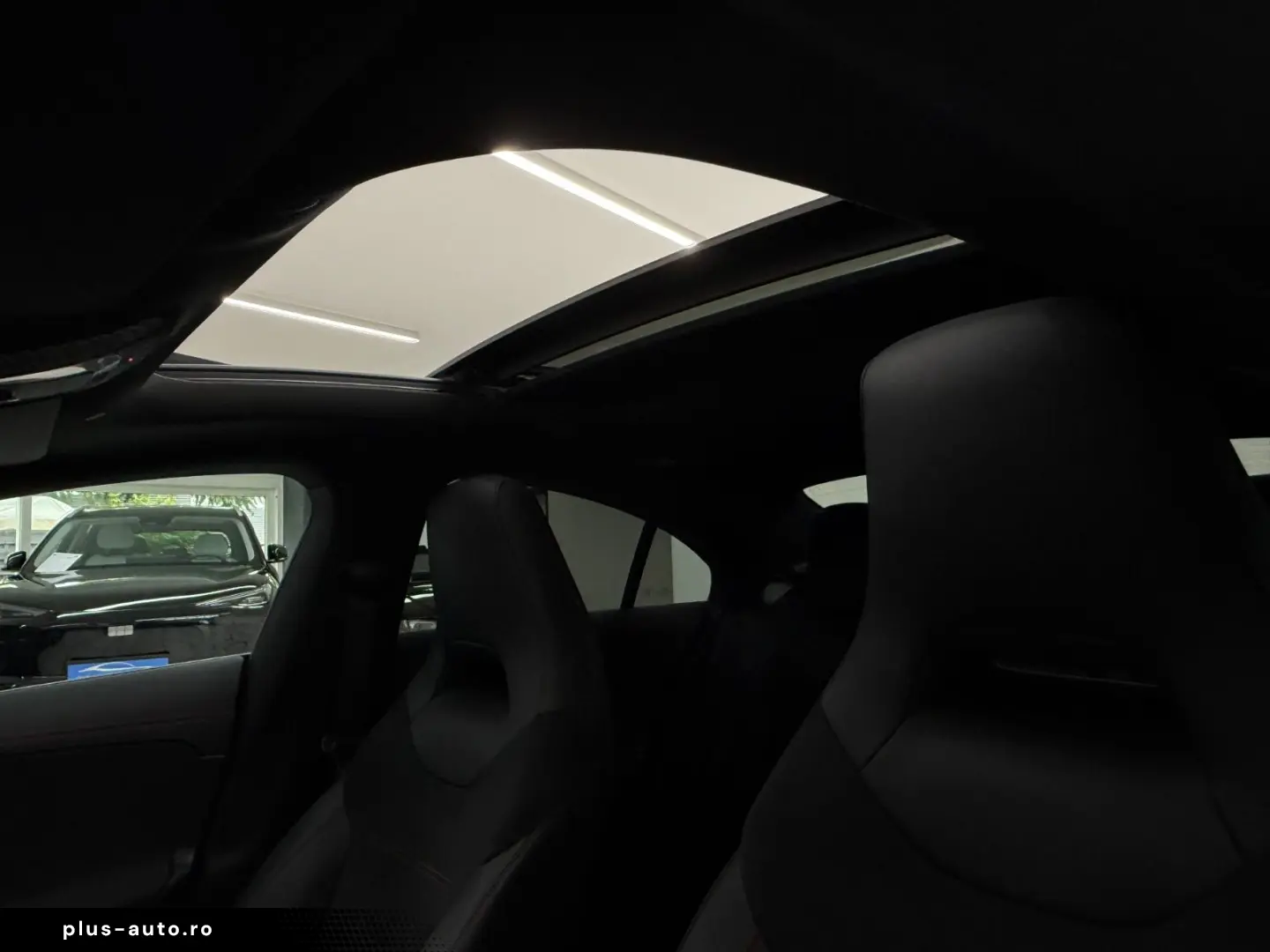 MERCEDES-BENZ CLA 200 AMG Line
