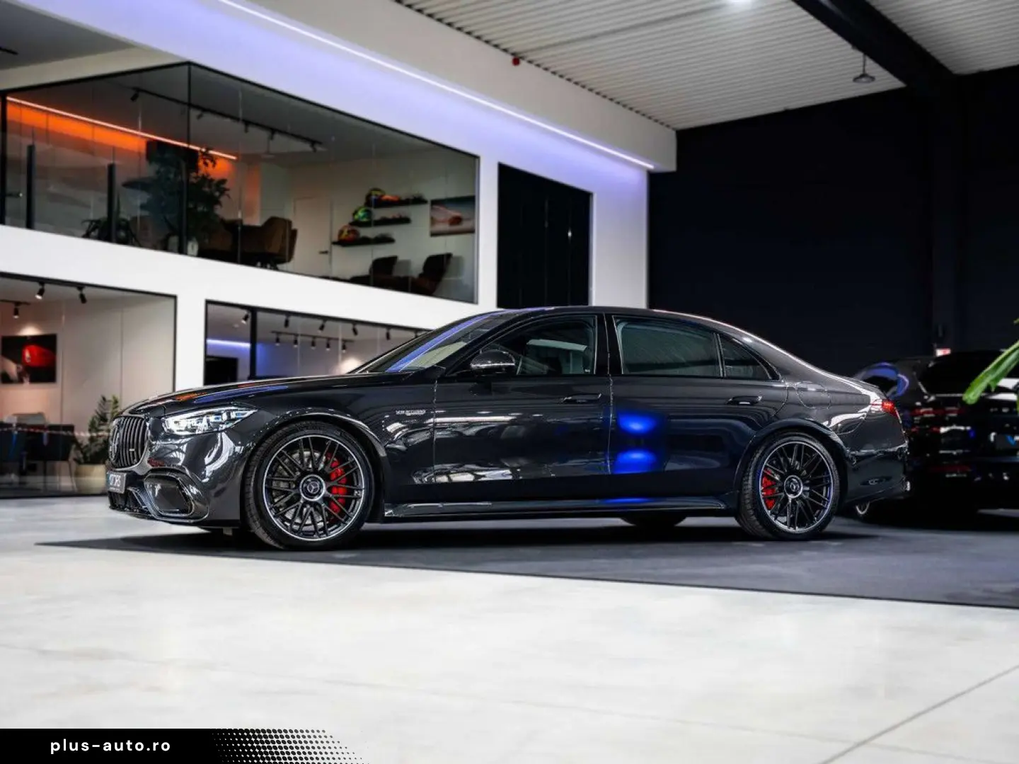 MERCEDES-BENZ S 63 AMG 4-MATIC E Performance - Long &hellip;