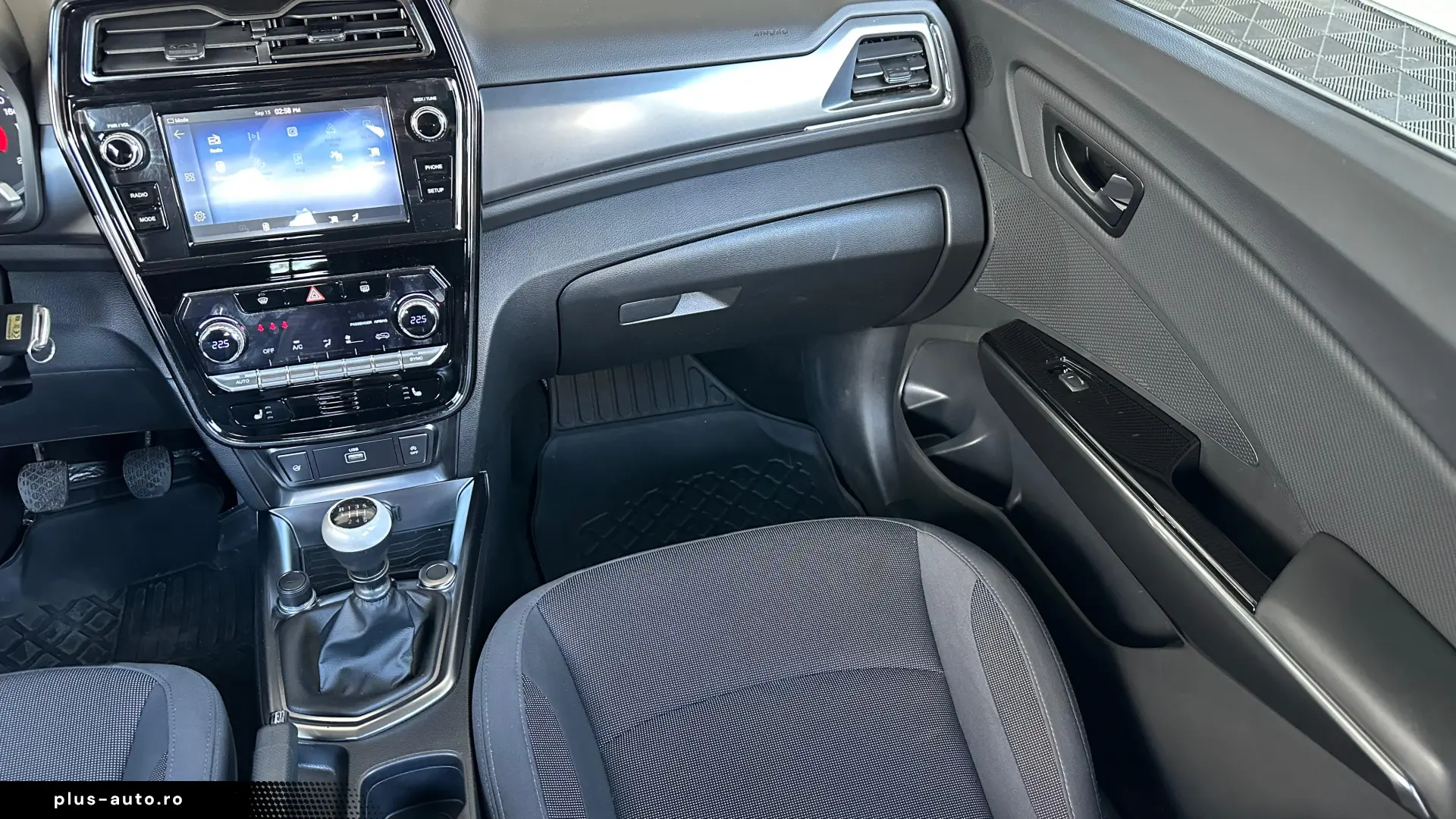SsangYong Tivoli 1.5 Benzina 163 CP An 2022