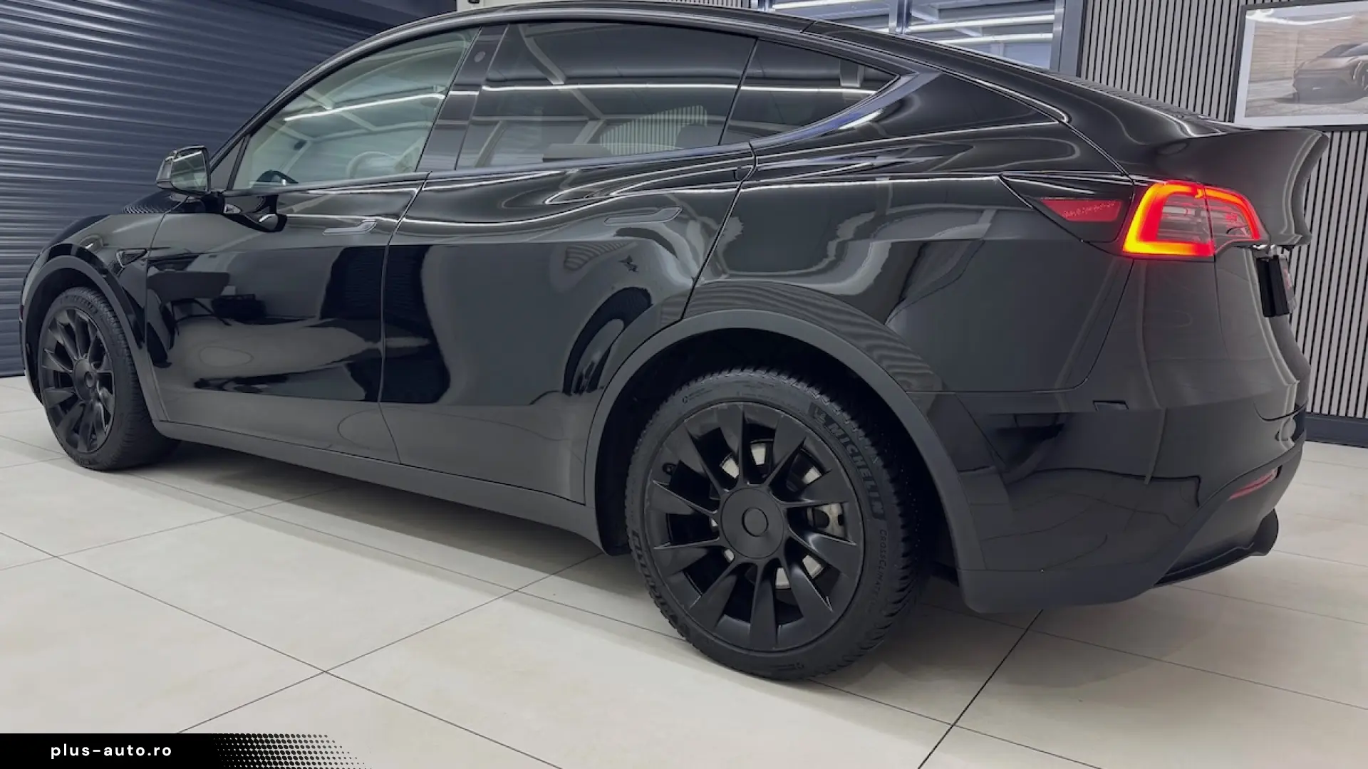 Tesla Model Y Dual Motor Long Range
