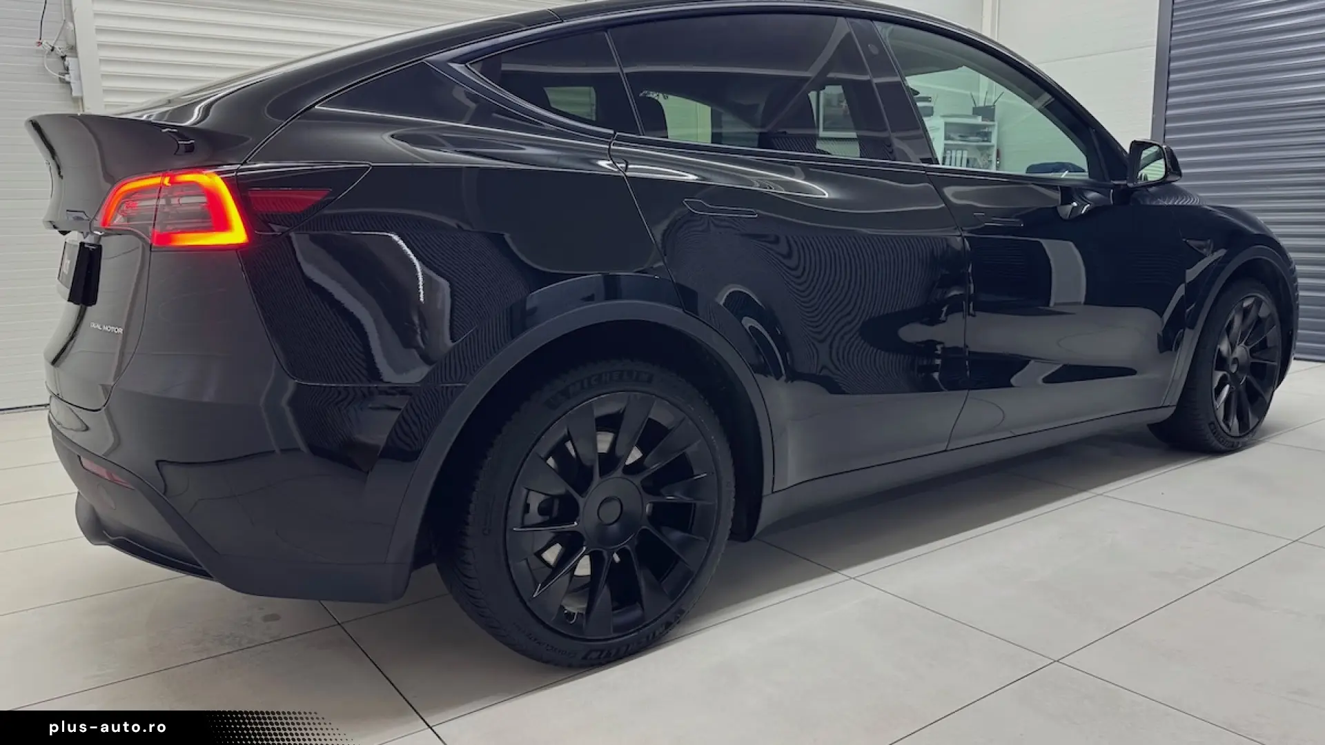 Tesla Model Y Dual Motor Long Range