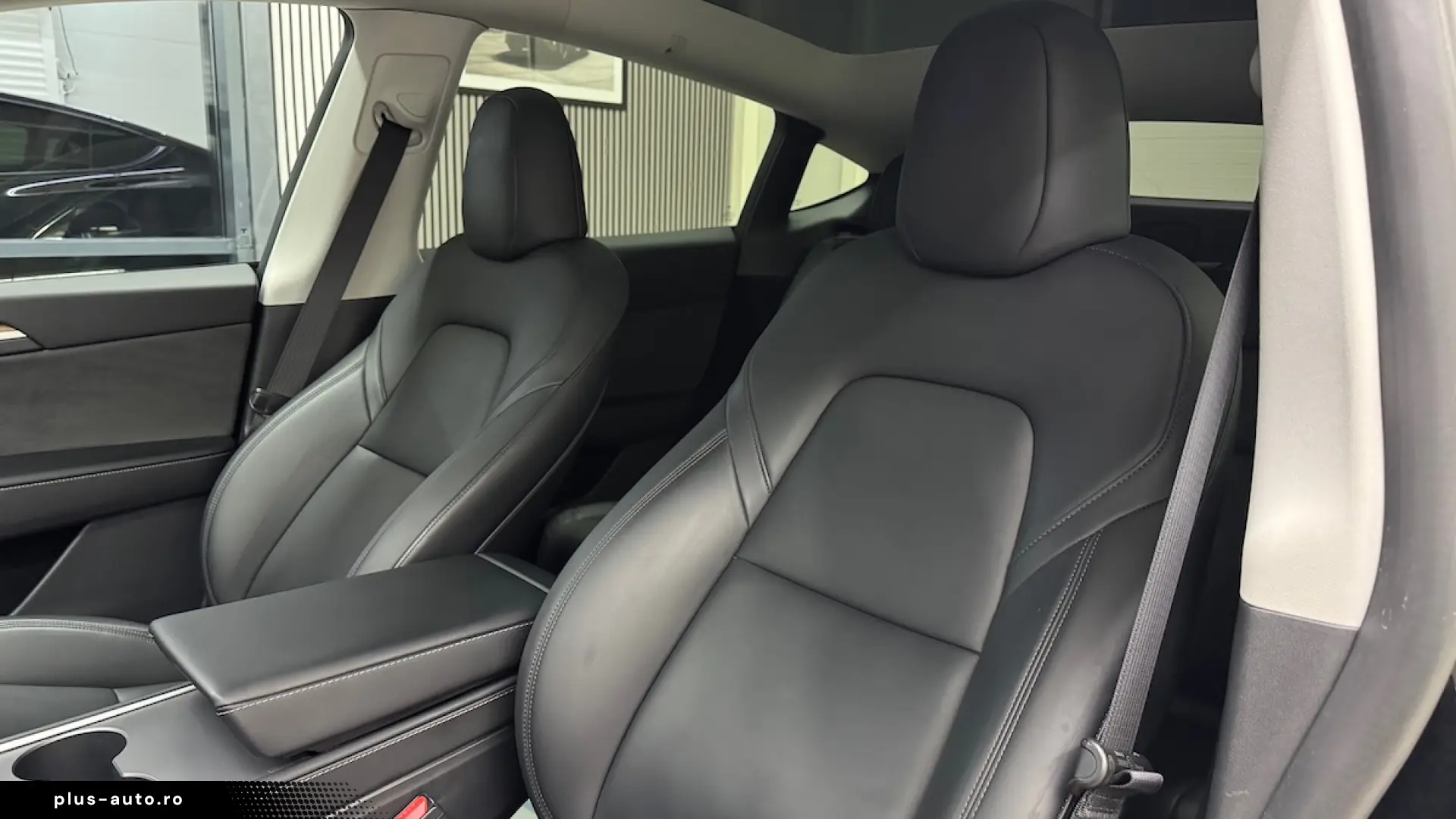 Tesla Model Y Dual Motor Long Range