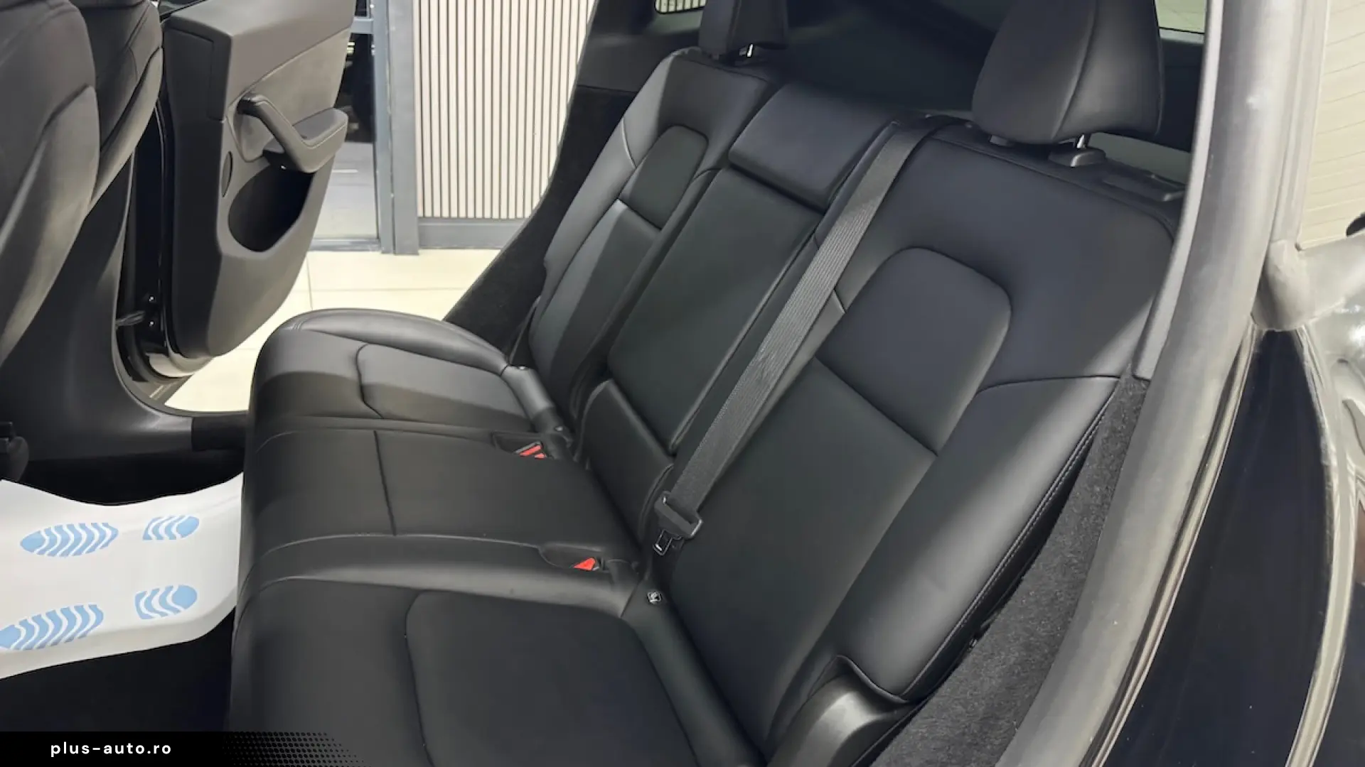 Tesla Model Y Dual Motor Long Range