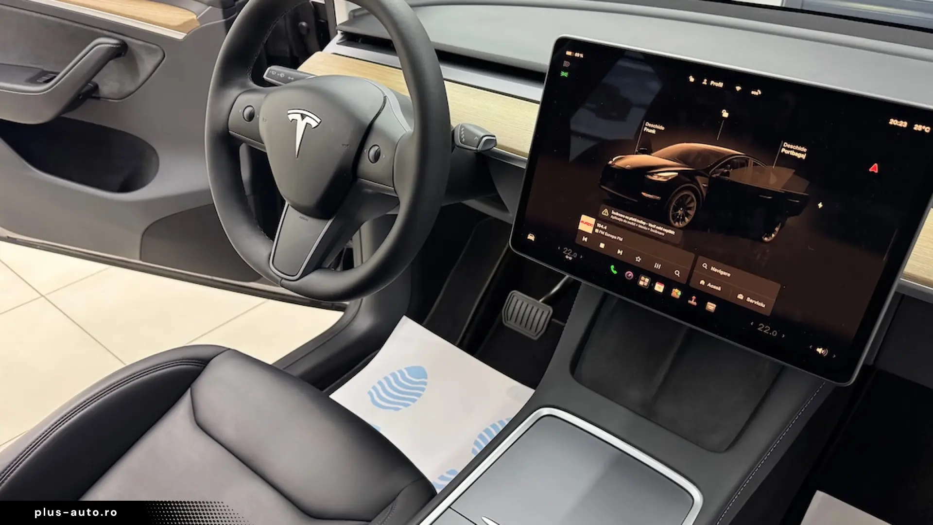 Tesla Model Y Dual Motor Long Range