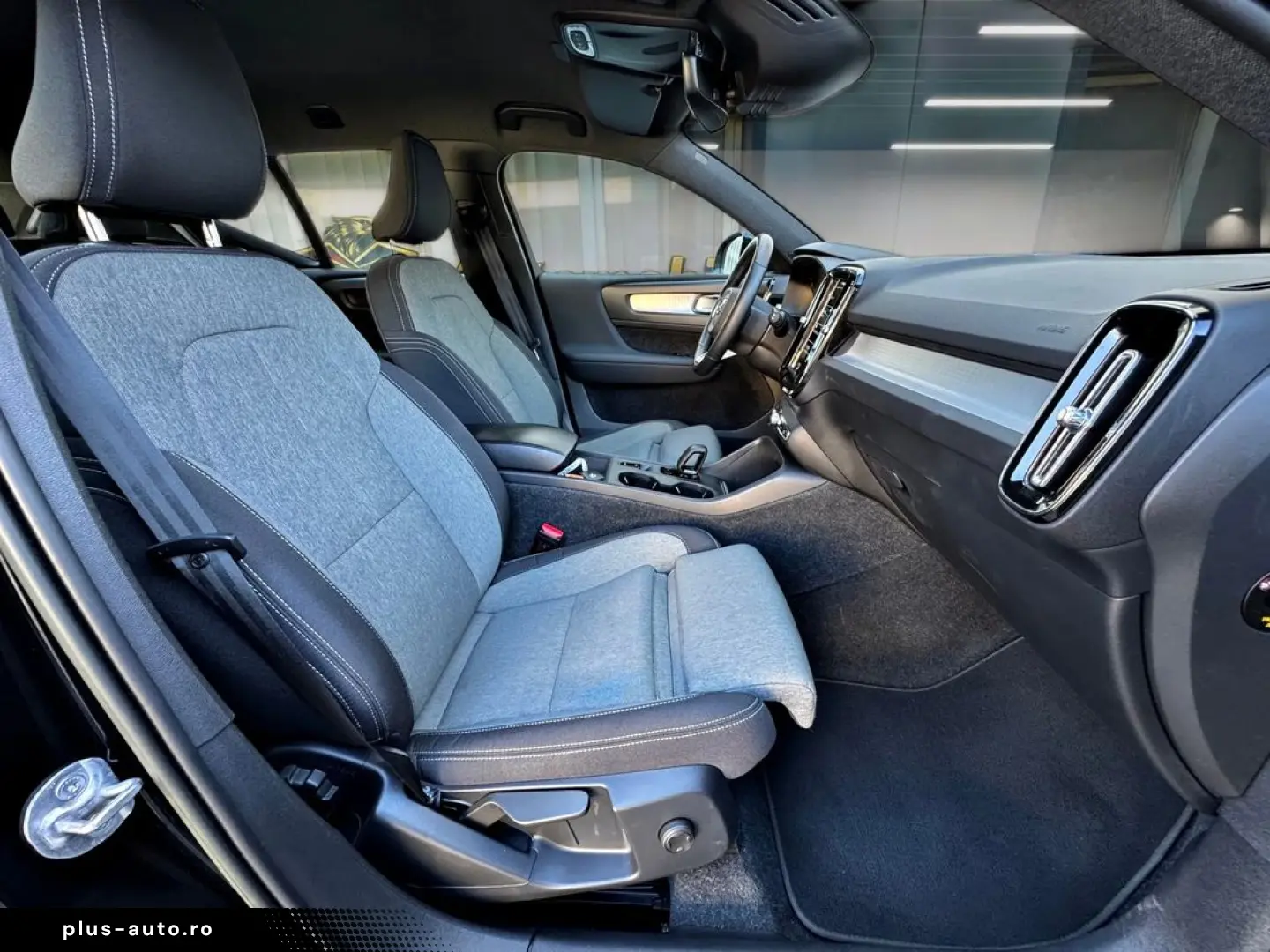Volvo Xc-40