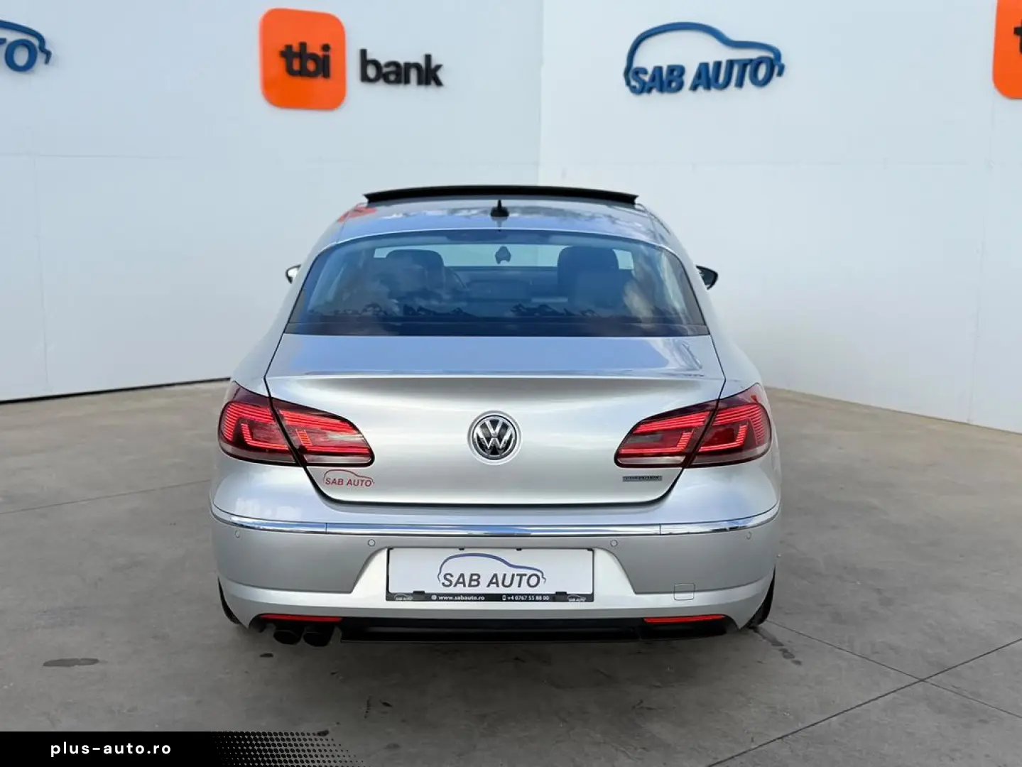 Volkswagen Passat-Cc