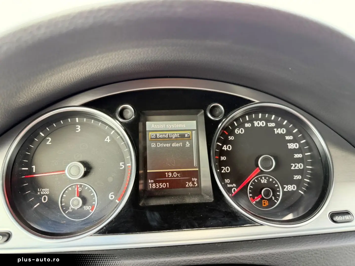 Volkswagen Passat-Cc
