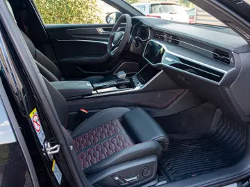 AUDI RS6 Avant 4.0 TFSI Quattro Performance