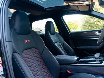 AUDI RS6 Avant 4.0 TFSI Quattro Performance