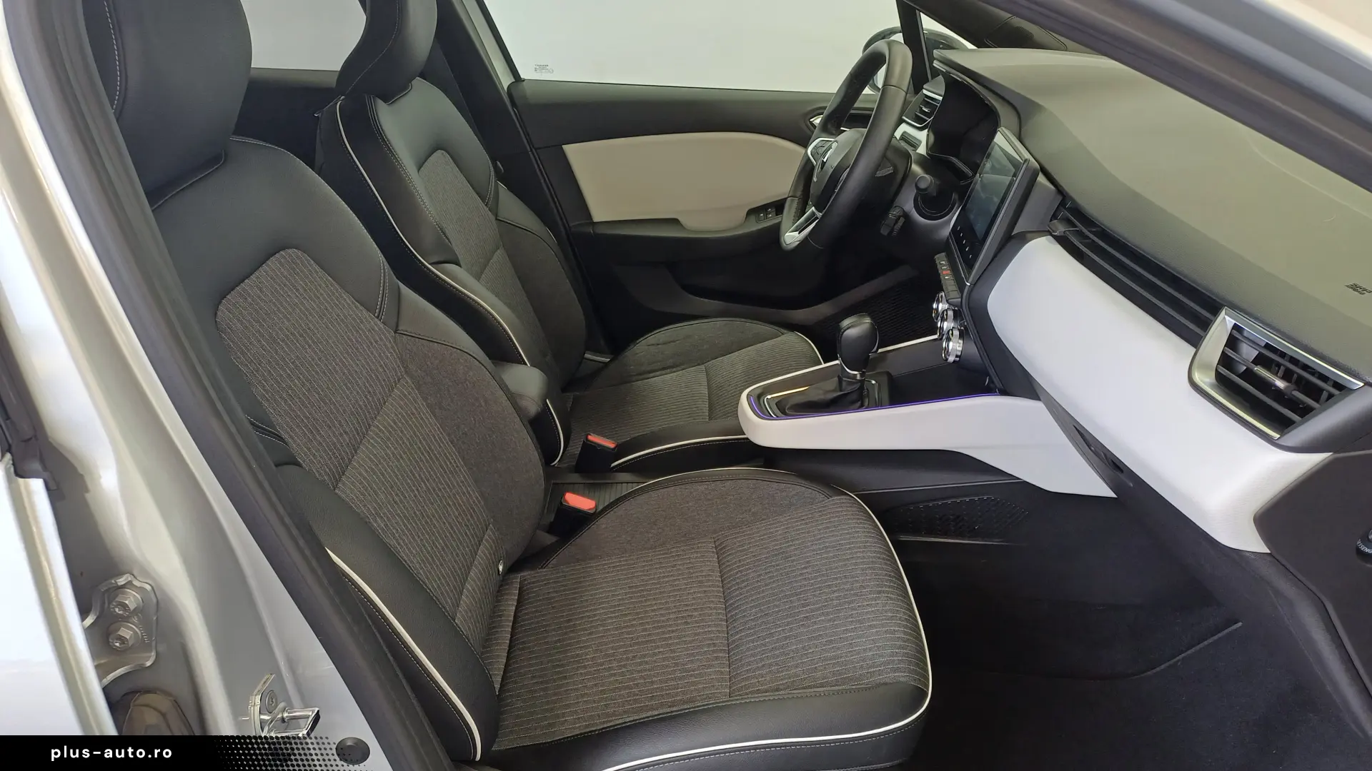 Renault Clio V 1.0 TCe 90 X-Tronic Techno