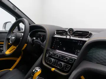 Bentley Bentayga 4.0 V8 Speed Individual Carbon
