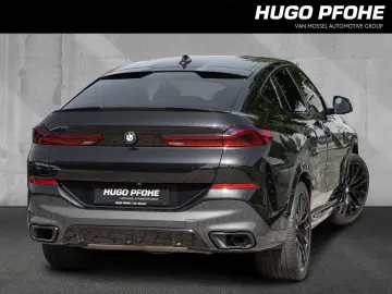 BMW X6 xDrive 40i M Paket. AHK Belüftung