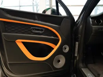 Bentley Bentayga Speed V8  MY2026