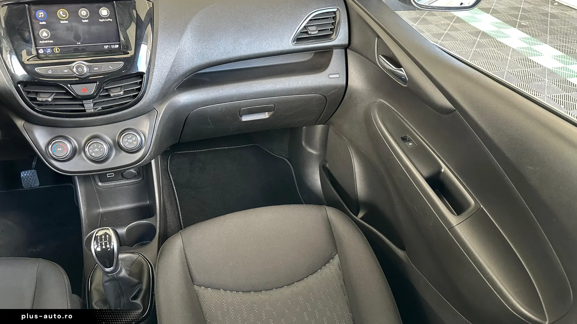 Opel Karl 1.0 Benzina 74 CP An 2019