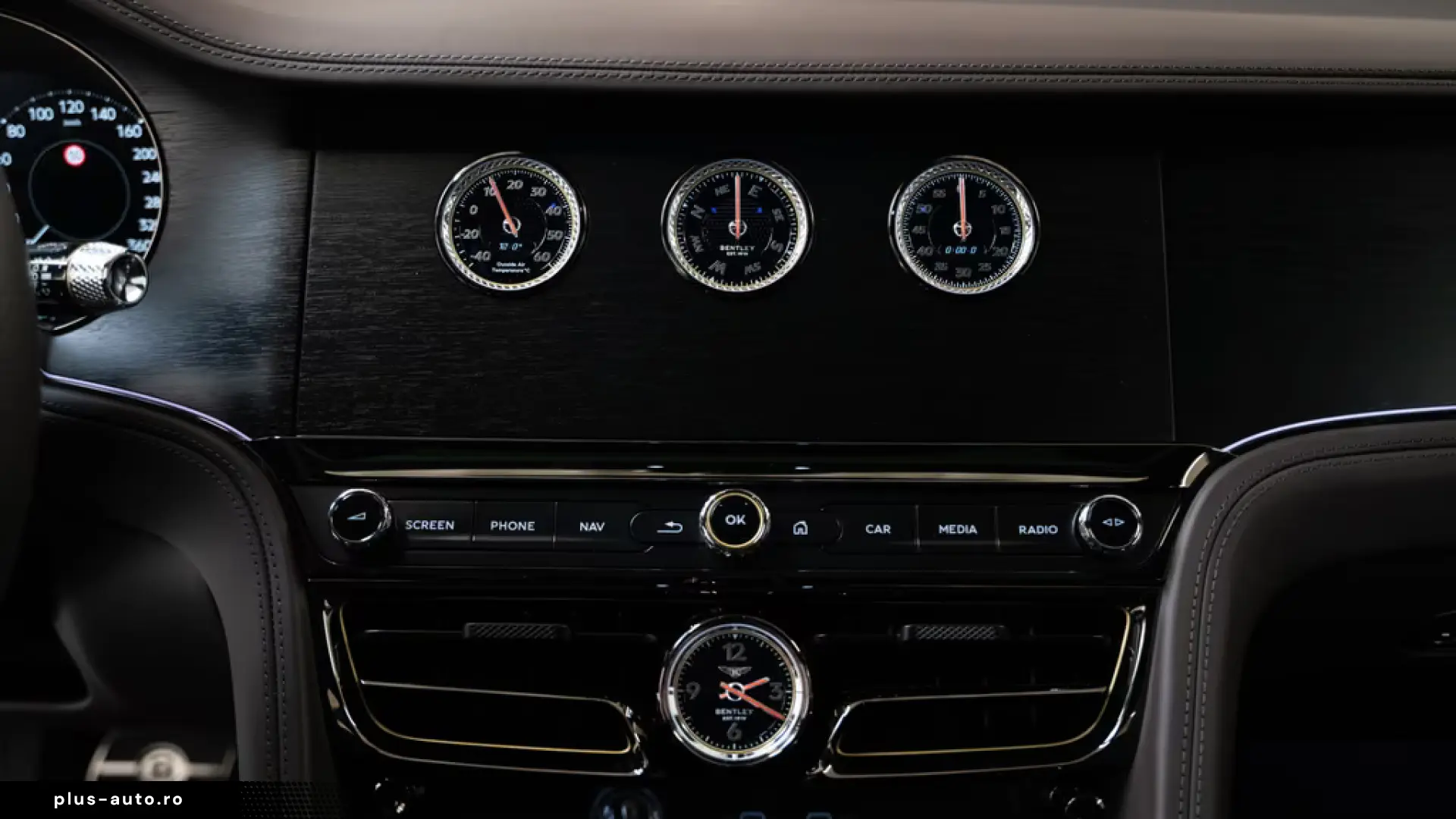 Bentley Flying Spur V8 Hybrid MY26