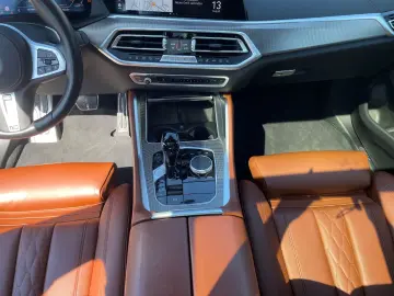 BMW X6 xDrive40d M Sport Laser Pano Head-up H&K AHK