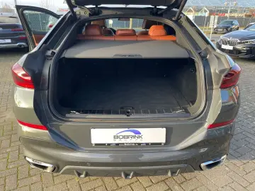 BMW X6 xDrive40d M Sport Laser Pano Head-up H&K AHK