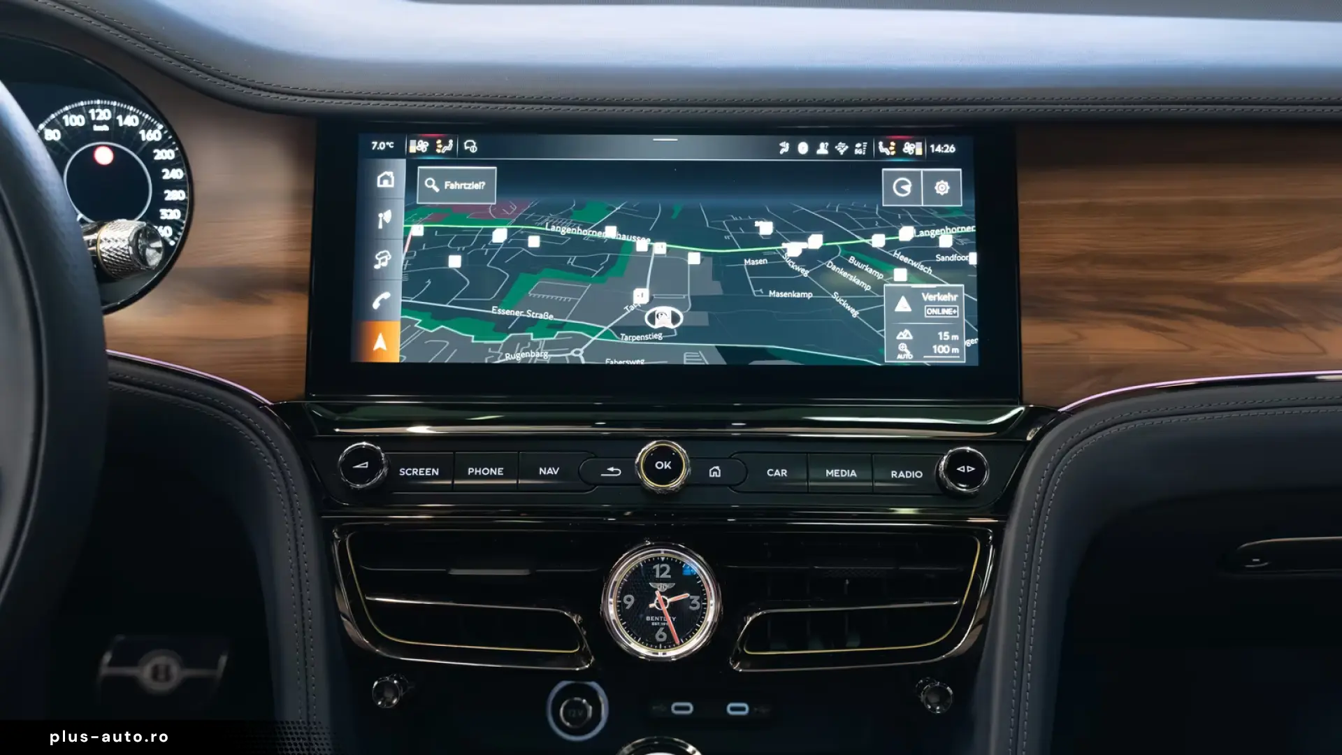 Bentley Flying Spur Azure V8 Hybrid