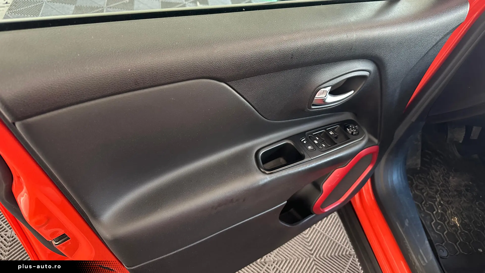 Jeep Renegade 2.0 Diesel 170 CP An 2015