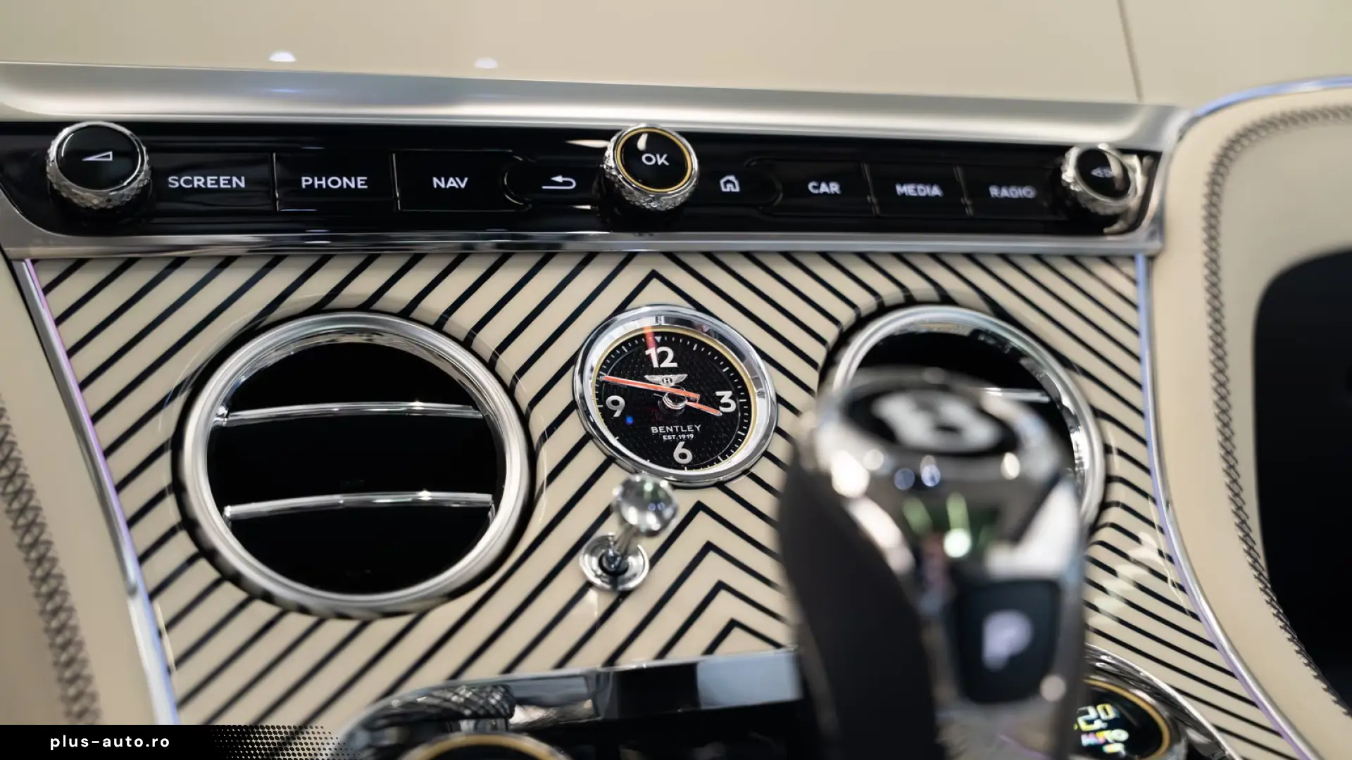 Bentley Continental GT Azure  BY MULLINER