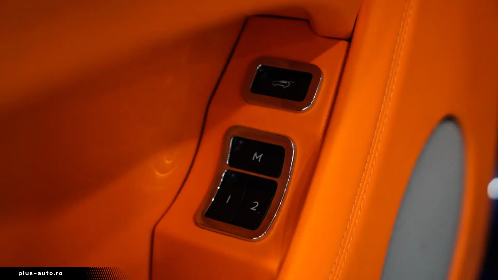 Bentley Bentayga S Hybrid  BELUGA-