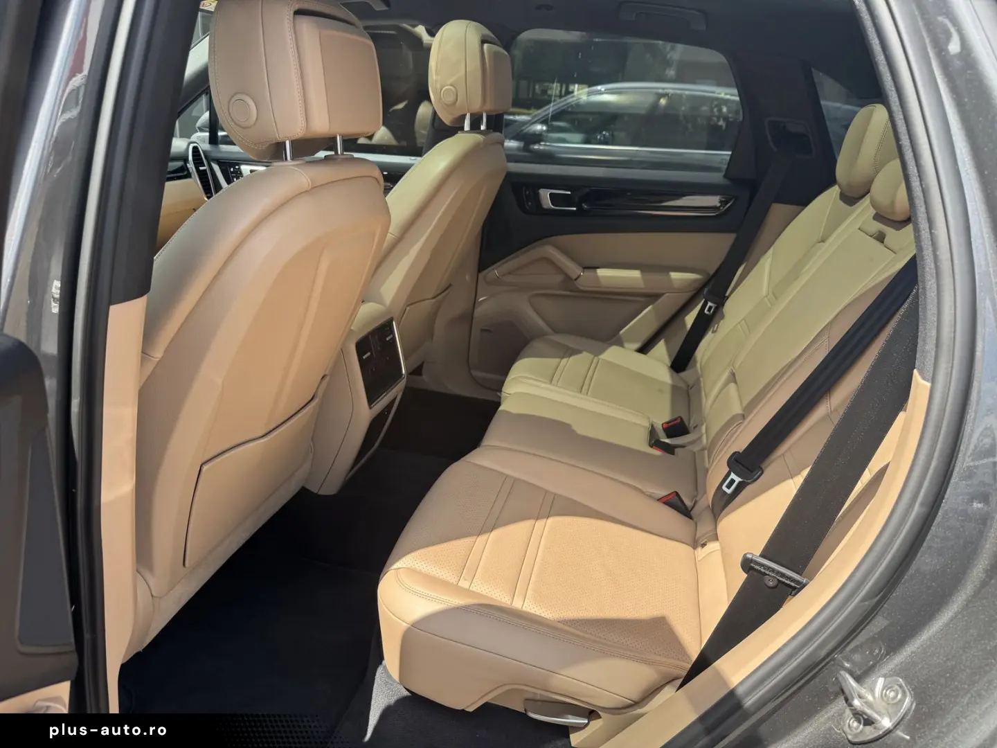 PORSCHE Cayenne S HuD Pano 21  Standhz. InnoDrive Kamera