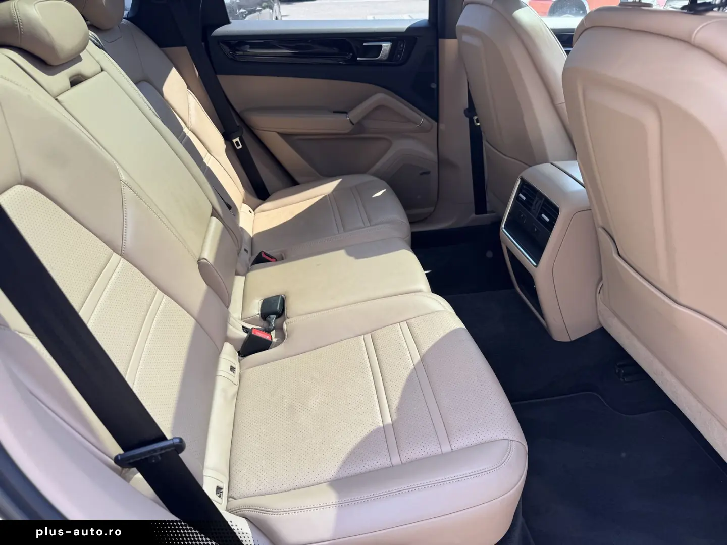 PORSCHE Cayenne S HuD Pano 21  Standhz. InnoDrive Kamera