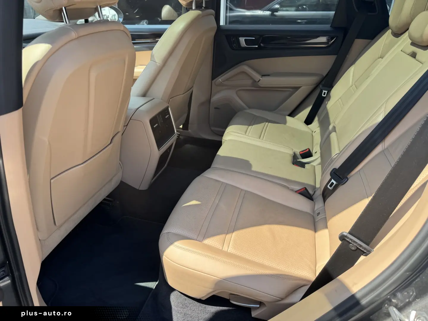 PORSCHE Cayenne S HuD Pano 21  Standhz. InnoDrive Kamera