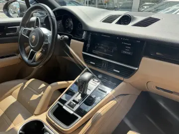 PORSCHE Cayenne S HuD Pano 21  Standhz. InnoDrive Kamera