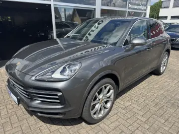 PORSCHE Cayenne S HuD Pano 21  Standhz. InnoDrive Kamera