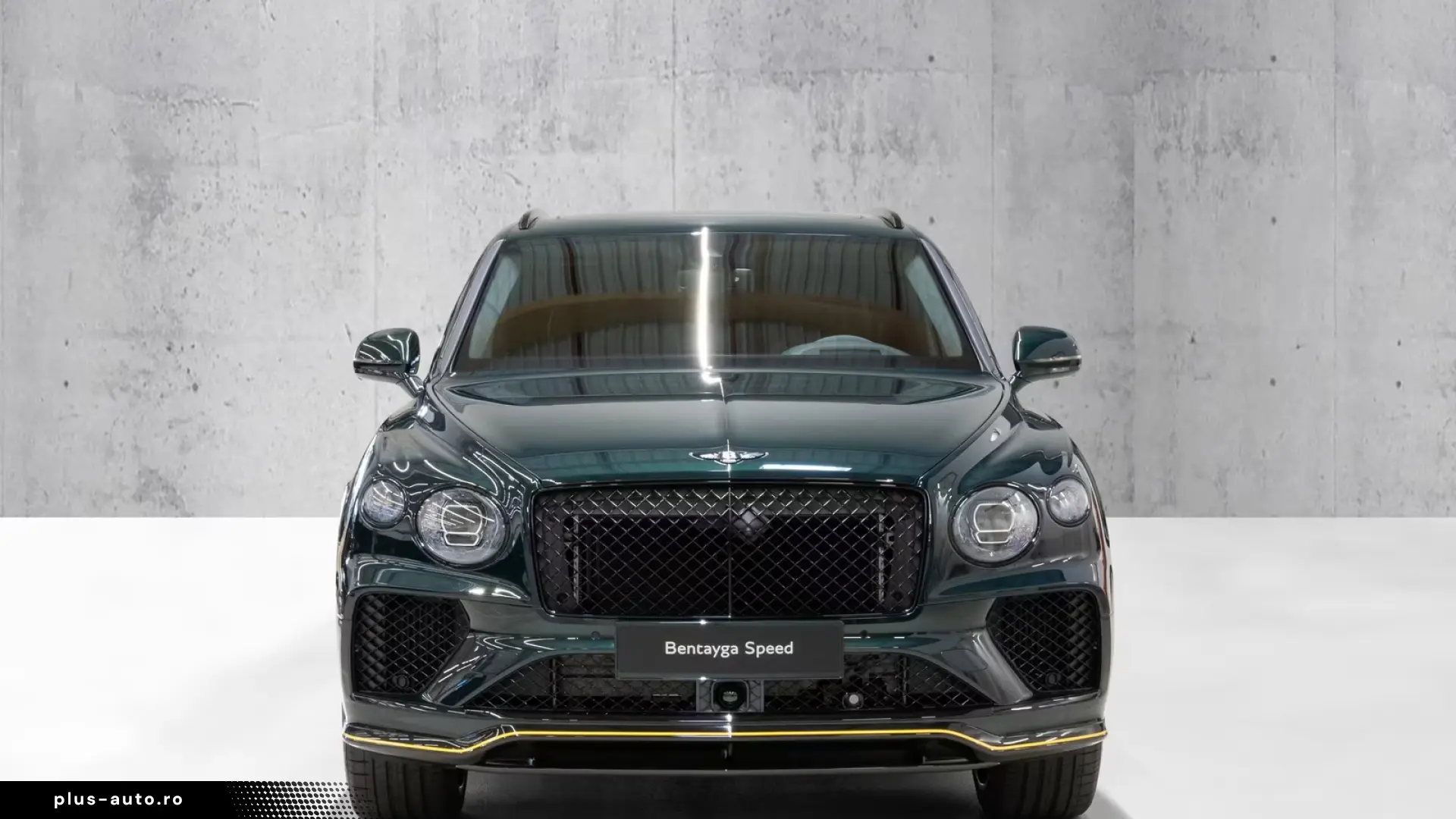 Bentley Bentayga Speed Akrapovic Exhaust  Parking