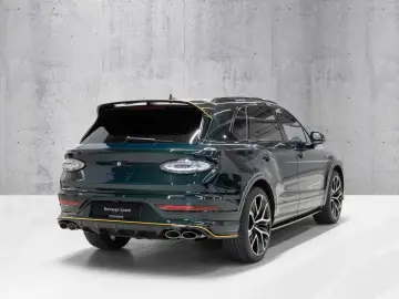 Bentley Bentayga Speed Akrapovic Exhaust  Parking