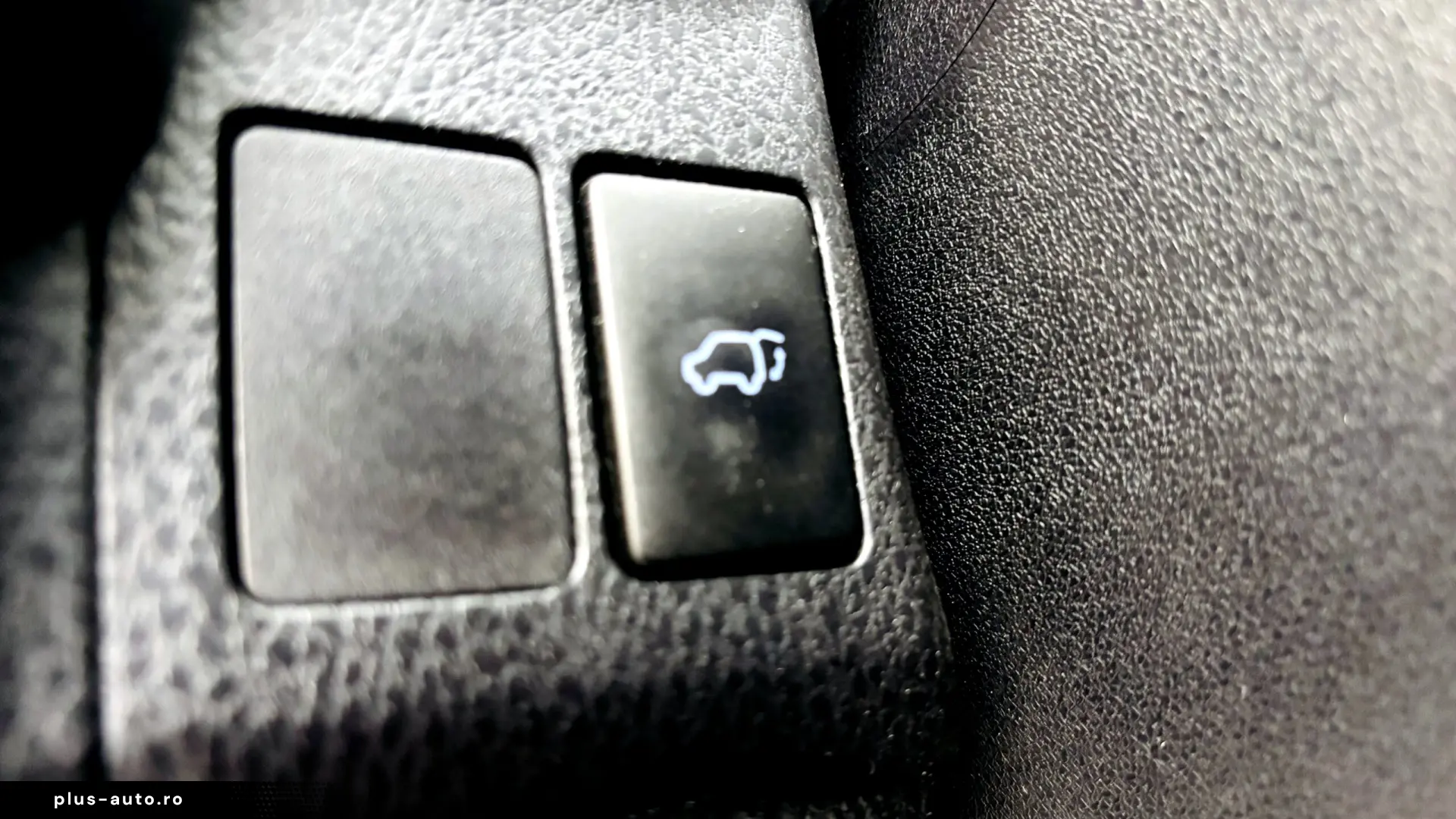 TOYOTA   RAV4   2.0D   124CP   An 2015   Euro 5   Manuală