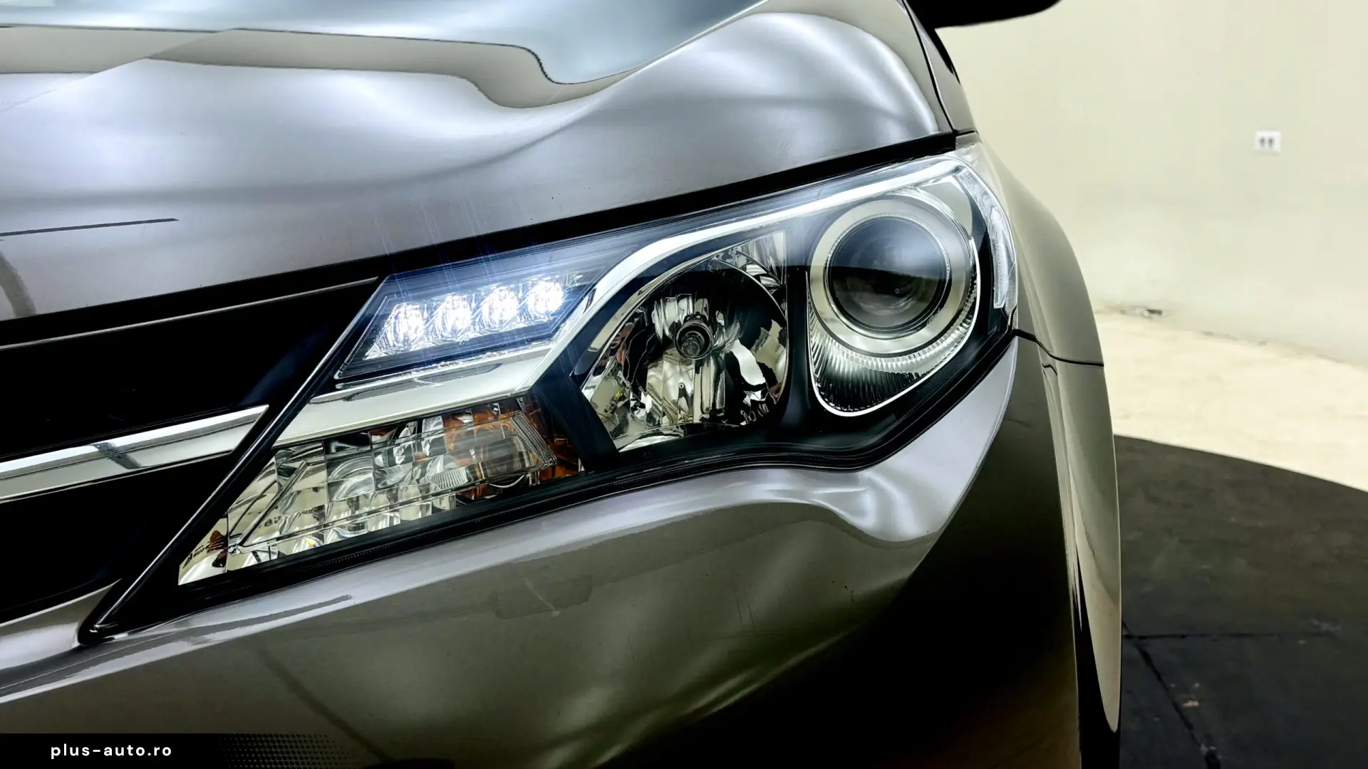 TOYOTA   RAV4   2.0D   124CP   An 2015   Euro 5   Manuală