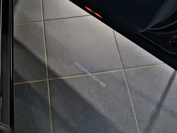 Porsche Cayenne Coupé Black Edition;18-Wege