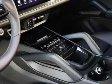 Porsche Cayenne Coupé Black Edition;18-Wege