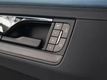 Porsche Cayenne Coupé Black Edition;18-Wege