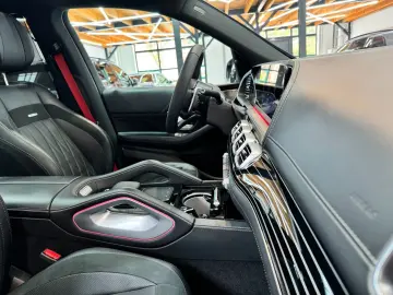 MERCEDES-BENZ GLE 53 AMG HUD AIR PANO AHK MASSAGE BURMESTER