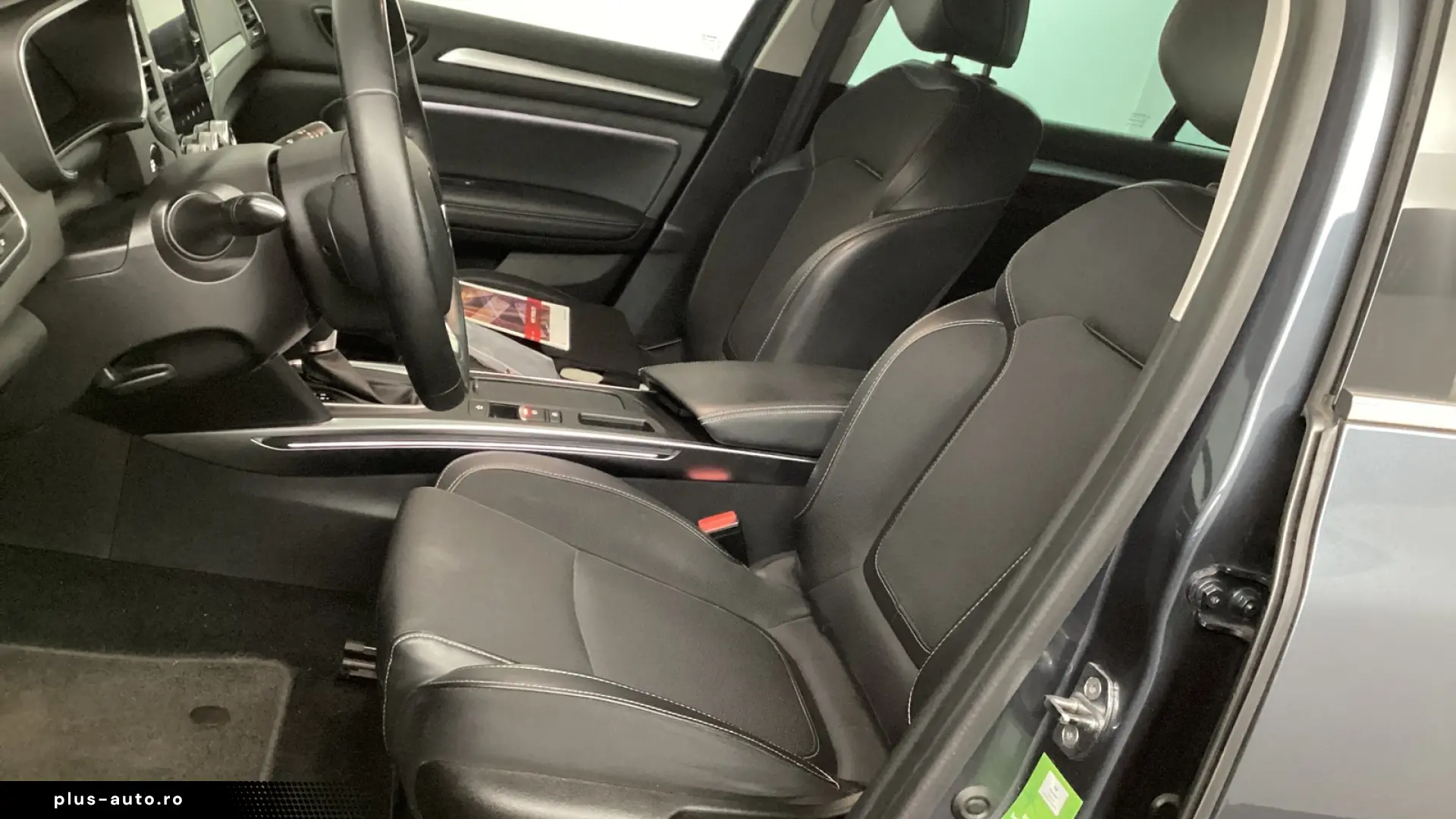 Renault Megane 1.3 TCe   Garantie Reprezentanta