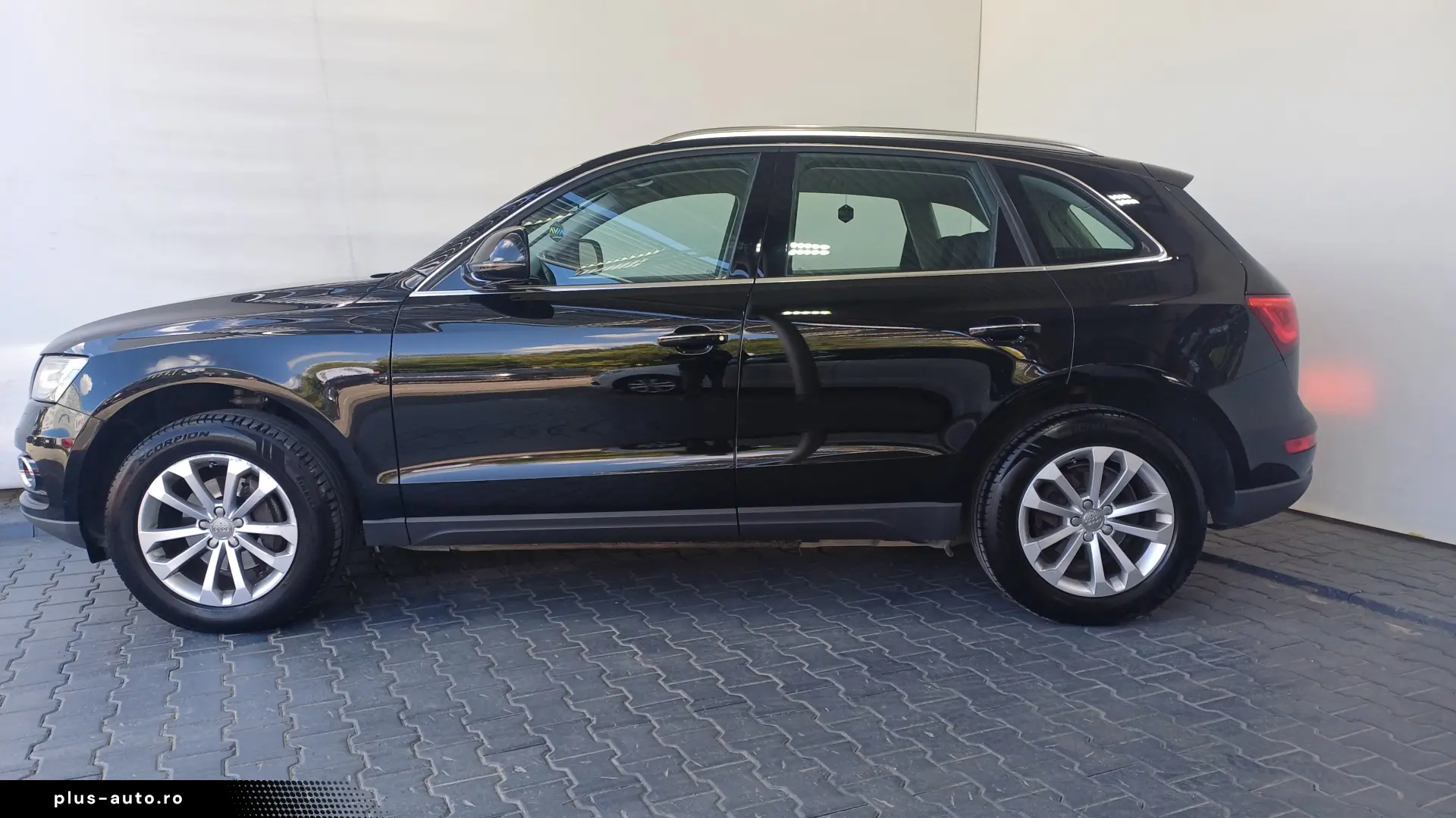 Audi Q5 2.0 TDI clean diesel quattro